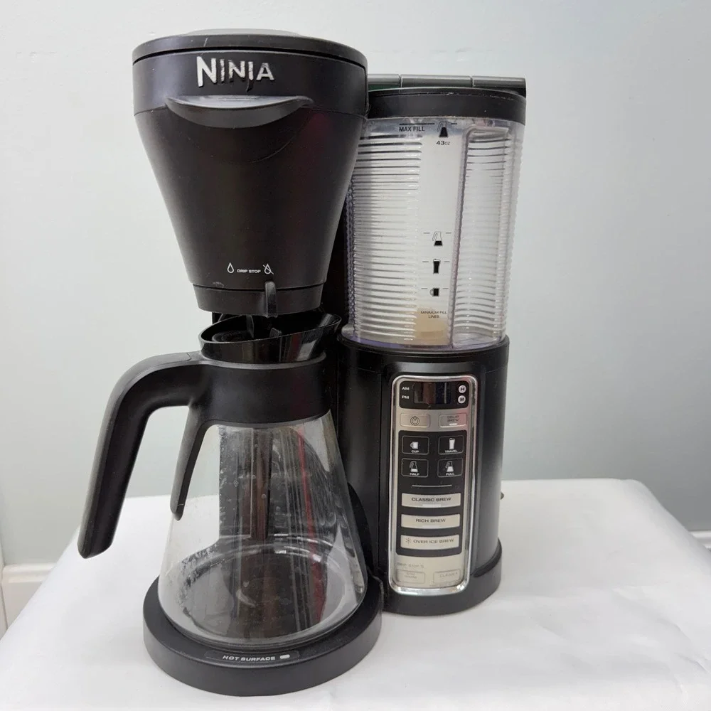 Ninja Coffee Bar CF020 Multi Serve Coffee Maker Glass Carafe Drip Stop